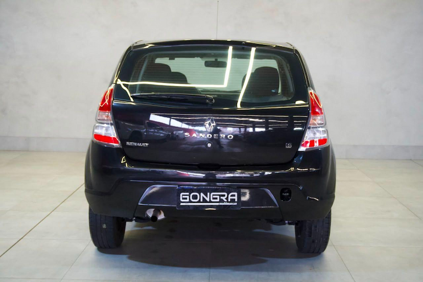 Foto do veículo RENAULT SANDERO  EXP 16HP 2014 122.349 KM 39.900,00