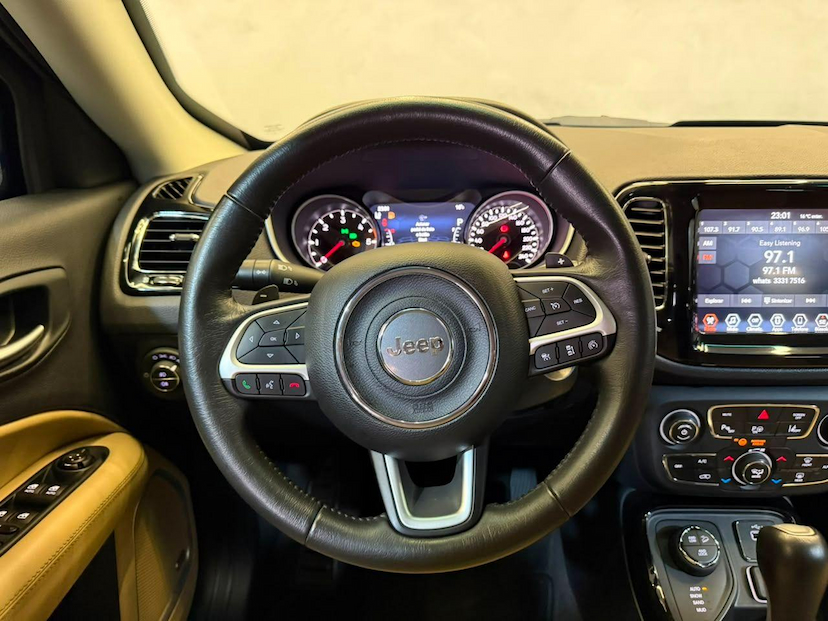 Foto do veículo JEEP COMPASS  LIMITED 2.0 4X4 DIESEL 16V AUT. 2019 30.967 KM 124.900,00