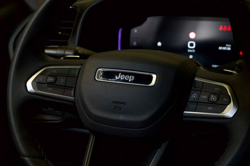 Foto do veículo JEEP RENEGADE  LONGITUDE T270 2022 44.641 KM 99.900,00