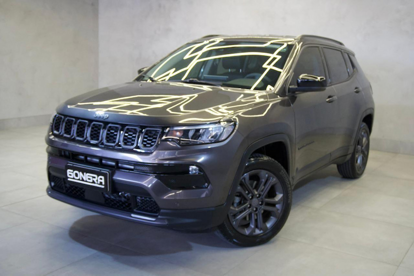 Foto do veículo JEEP COMPASS  LON NIG. EAGLE 1.3 4X2 FLEX AUT. 2025 11.979 KM 159.900,00