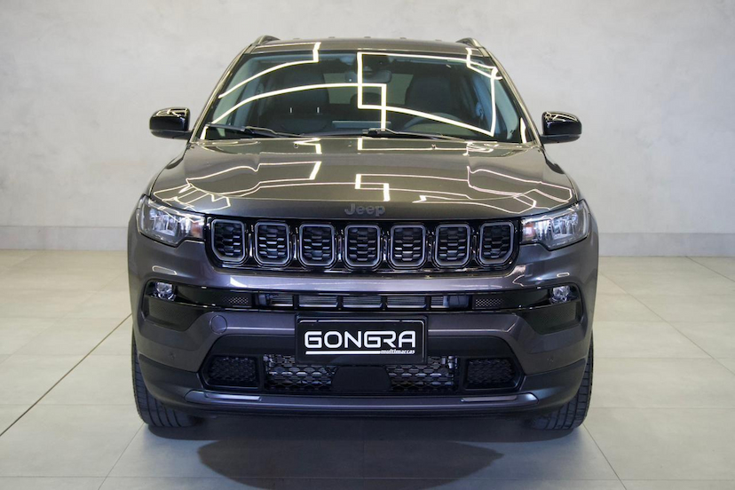 Foto do veículo JEEP COMPASS  LON NIG. EAGLE 1.3 4X2 FLEX AUT. 2025 11.979 KM 159.900,00