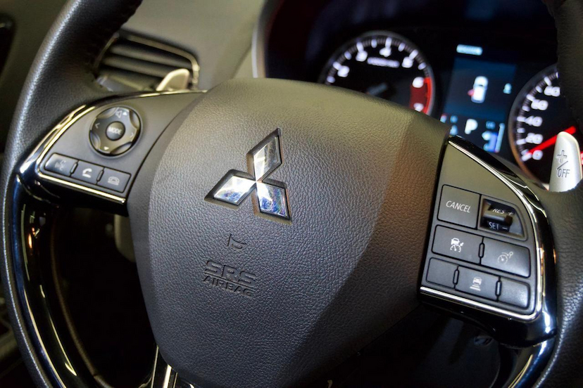 Foto do veículo MITSUBISHI ECLIPSE CROSS  HPE-S 1.5 AWC 165CV AUT. 2025 20.150 KM 165.900,00