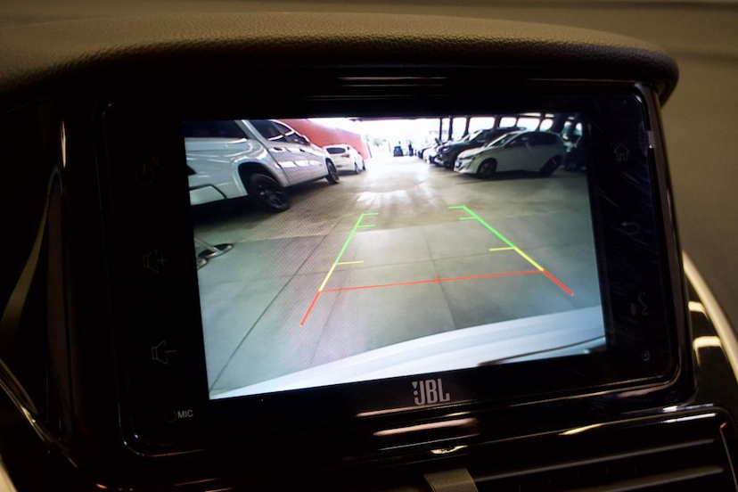 Foto do veículo MITSUBISHI ECLIPSE CROSS  HPE-S 1.5 AWC 165CV AUT. 2025 20.150 KM 165.900,00