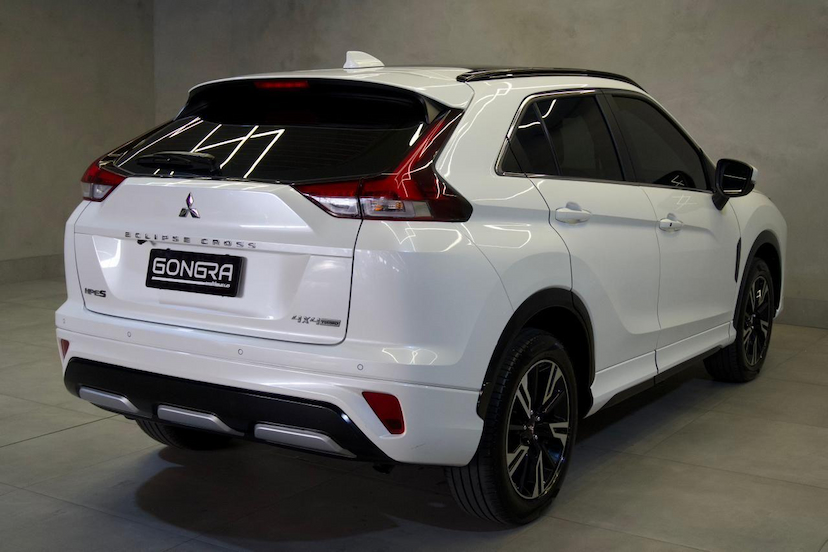 Foto do veículo MITSUBISHI ECLIPSE CROSS  HPE-S 1.5 AWC 165CV AUT. 2025 20.150 KM 165.900,00