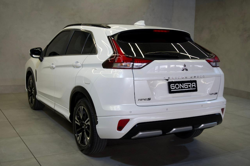 Foto do veículo MITSUBISHI ECLIPSE CROSS  HPE-S 1.5 AWC 165CV AUT. 2025 20.150 KM 165.900,00