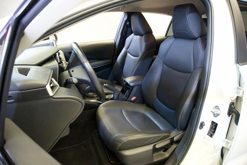 Foto do veículo TOYOTA COROLLA  ALTIS HV 2021 46.047 KM 128.900,00