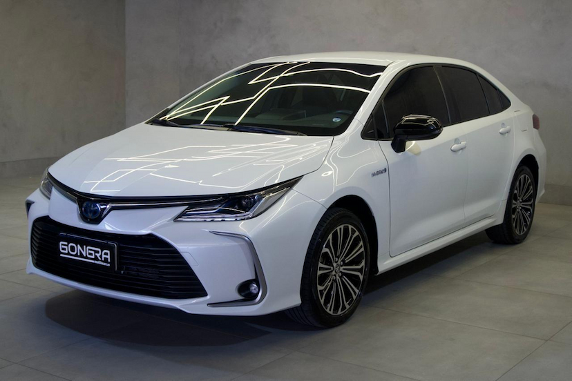 Foto do veículo TOYOTA COROLLA  ALTIS HV 2021 46.047 KM 128.900,00