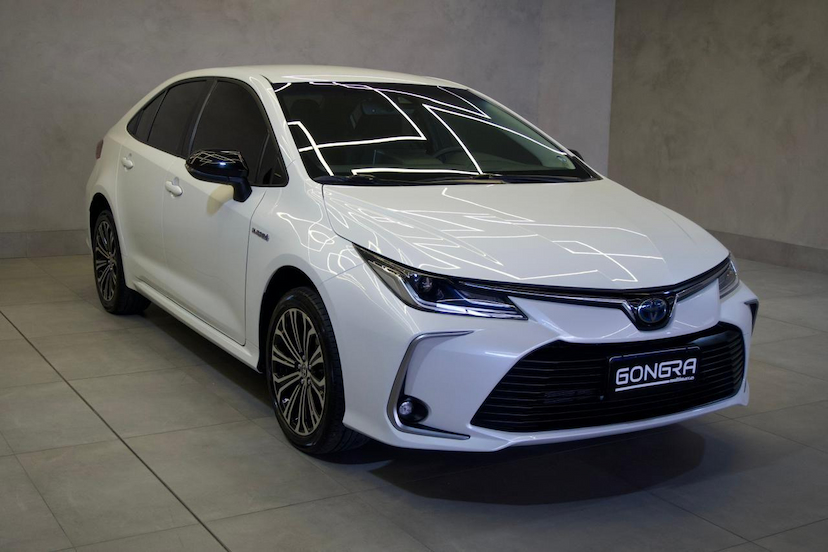 Foto do veículo TOYOTA COROLLA  ALTIS HV 2021 46.047 KM 128.900,00