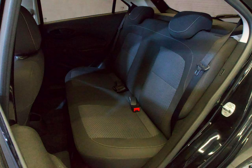 Foto do veículo CHEVROLET ONIX  1.4MT LT 2017 69.689 KM 59.900,00