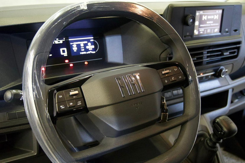 Foto do veículo FIAT SCUDO  CARGO TD 2025 14.873 KM 170.900,00