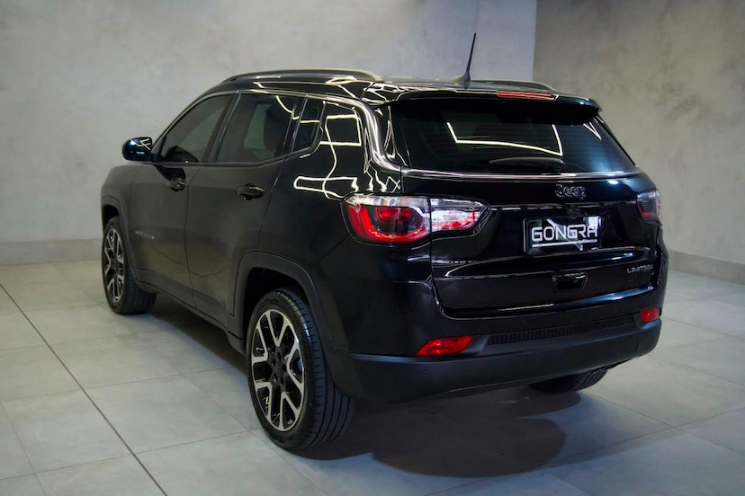 Foto do veículo JEEP COMPASS  LIMITED 2.0 4X2 FLEX 16V AUT 2021 60.400 KM 112.900,00