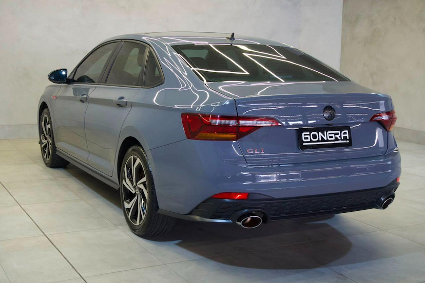 Foto do veículo VOLKSWAGEN JETTA  GLI 2023 26.460 KM 194.900,00