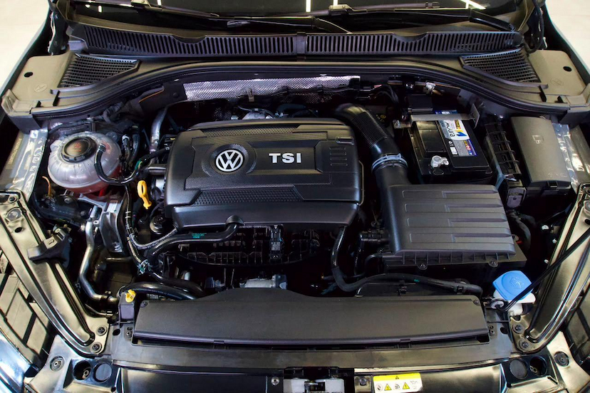 Foto do veículo VOLKSWAGEN JETTA  GLI 2023 26.460 KM 194.900,00
