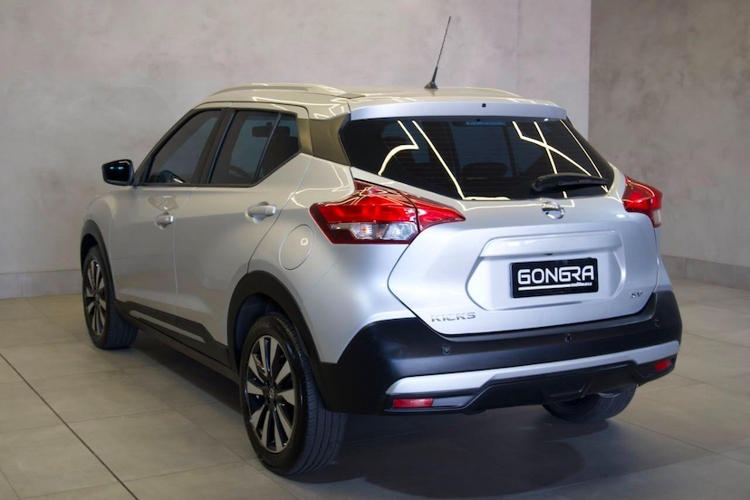 Foto do veículo NISSAN KICKS  SV CVT 2021 48.276 KM 90.900,00