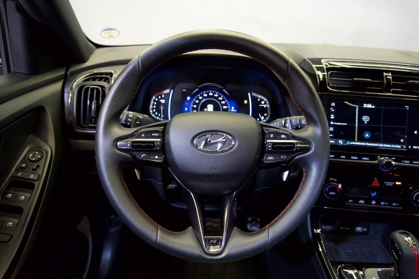 Foto do veículo HYUNDAI CRETA  N LINE 1.0 TGDI AT 2024 36.827 KM 136.900,00