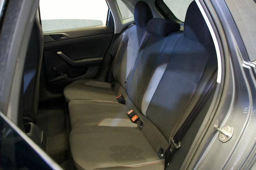 Foto do veículo VOLKSWAGEN POLO  TRACK 2026 9.438 KM 85.900,00