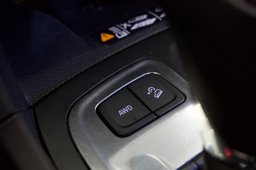 Foto do veículo CHEVROLET EQUINOX  PREMIER 2019 57.989 KM 120.900,00