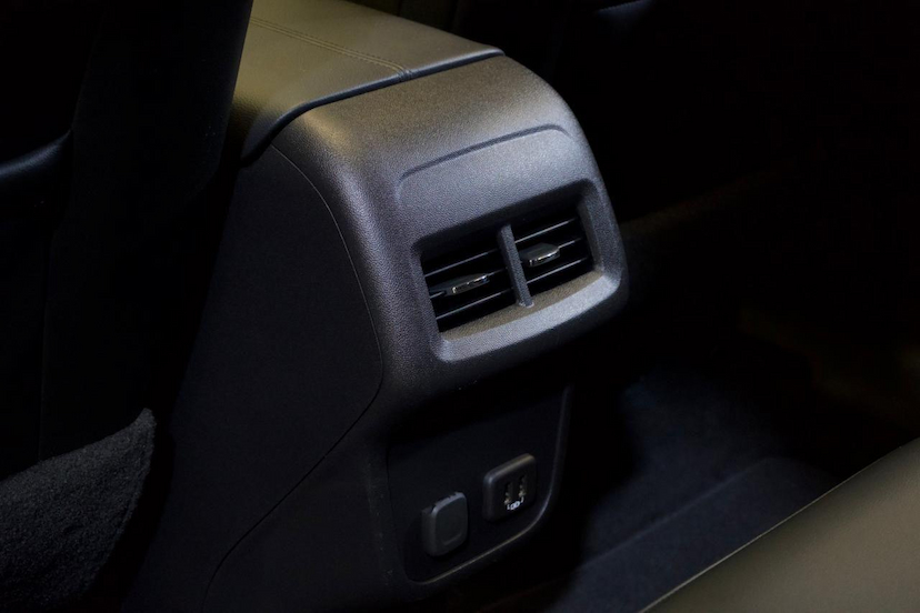 Foto do veículo CHEVROLET EQUINOX  PREMIER 2019 57.989 KM 120.900,00