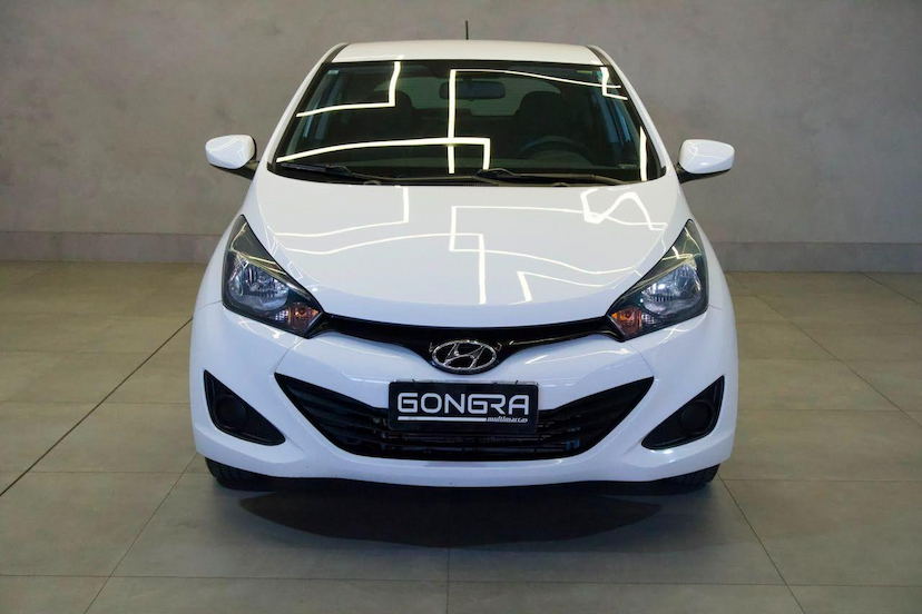 Foto do veículo HYUNDAI HB20  1.0 COMFORT STYLE 12V FLEX 4P MANUAL 2015 116.910 KM 46.900,00