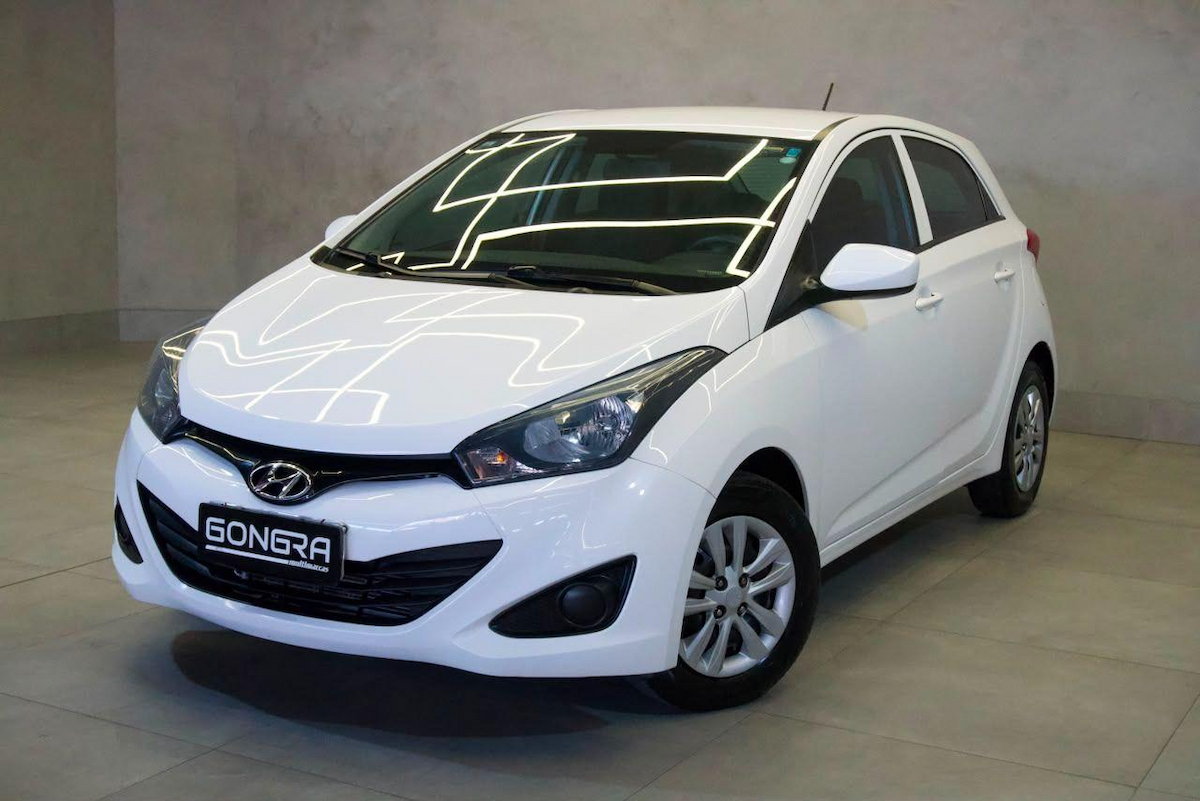 Foto do veículo HYUNDAI HB20  1.0 COMFORT STYLE 12V FLEX 4P MANUAL 2014/2015 116.910 KM R$ 46.900,00