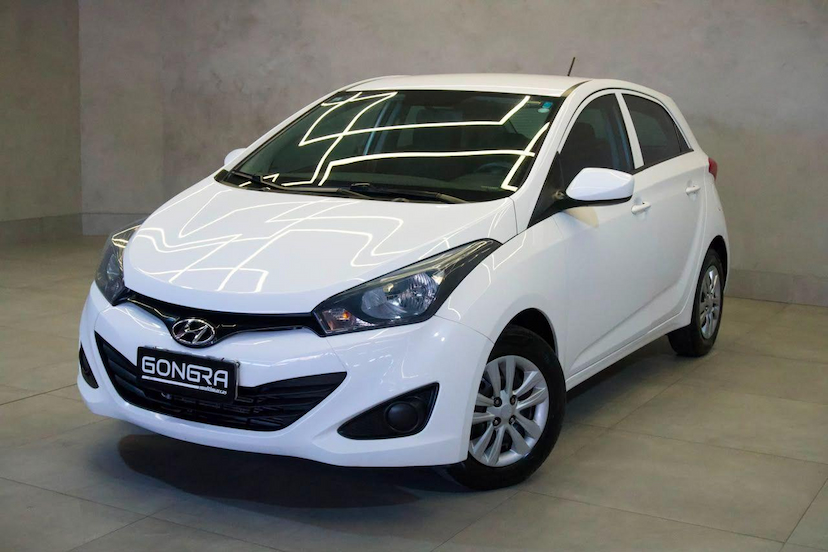 Foto do veículo HYUNDAI HB20  1.0 COMFORT STYLE 12V FLEX 4P MANUAL 2015 116.910 KM 46.900,00