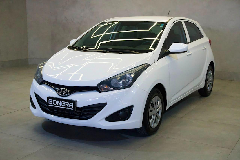 Foto do veículo HYUNDAI HB20  1.0 COMFORT STYLE 12V FLEX 4P MANUAL 2015 116.910 KM 46.900,00