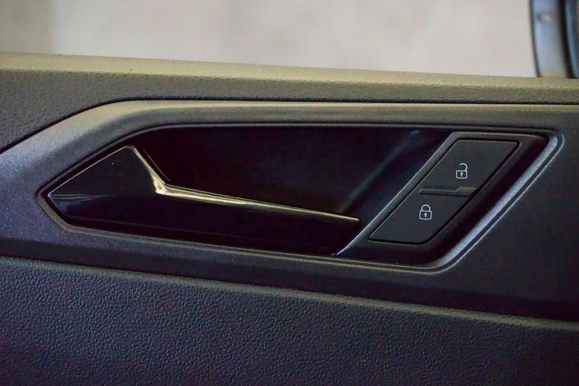 Foto do veículo VOLKSWAGEN VIRTUS  AF 2020 79.800 KM 75.900,00