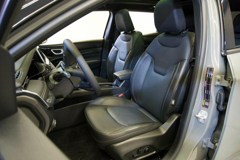 Foto do veículo JEEP COMPASS  SERIE S T 2025 6.225 KM 178.900,00