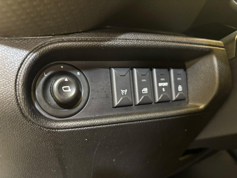 Foto do veículo CITROËN AIRCROSS  SHINE A 2024 43.953 KM 96.900,00