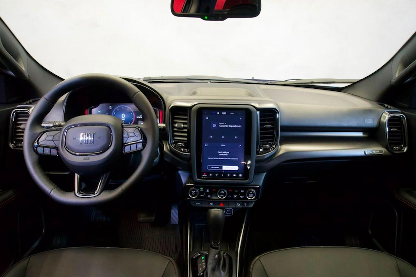 Foto do veículo FIAT TORO  ULTRA 1.3 16V 4X2 TB FLEX AUT. 2025 32 KM 159.900,00