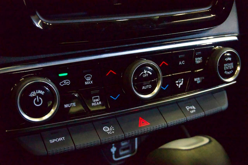 Foto do veículo FIAT TORO  VOLC T270 AT6 2025 64 KM 152.900,00