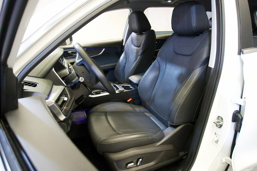 Foto do veículo CAOA CHERY TIGGO 8  16TA 2024 46.932 KM 154.900,00