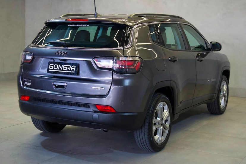 Foto do veículo JEEP COMPASS  LONG TF 2022 69.525 KM 118.900,00