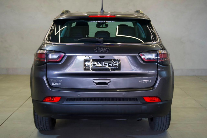 Foto do veículo JEEP COMPASS  LONG TF 2022 69.525 KM 118.900,00