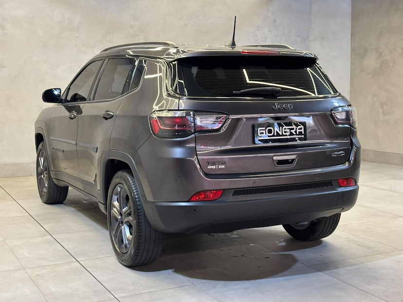 Foto do veículo JEEP COMPASS  LONG. T270 1.3 TB 4X2 FLEX AUT. 2022 90.566 KM 116.900,00