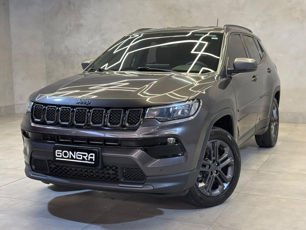 Foto do veículo JEEP COMPASS  LONG. T270 1.3 TB 4X2 FLEX AUT. 2022/2022 90.566 KM R$ 116.900,00