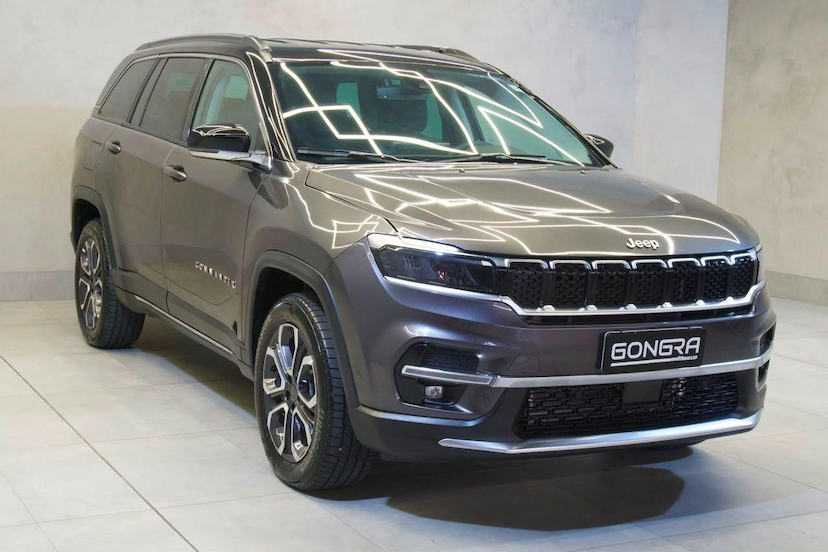 Foto do veículo JEEP COMMANDER  LIMITED T270 1.3 TB FLEX AUT 2023 11.182 KM 162.900,00