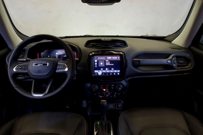 Foto do veículo JEEP RENEGADE  LGTD T270 2025 8.937 KM 119.900,00