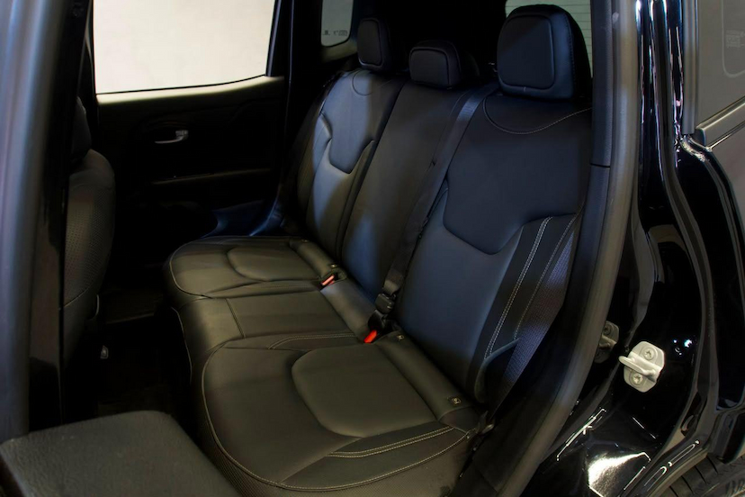 Foto do veículo JEEP RENEGADE  LGTD T270 2025 8.937 KM 119.900,00
