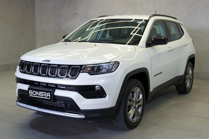 Foto do veículo JEEP COMPASS  LONG TF 2023 16.377 KM 134.900,00
