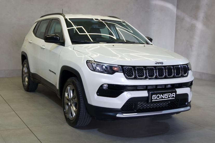 Foto do veículo JEEP COMPASS  LONG TF 2023 16.377 KM 134.900,00