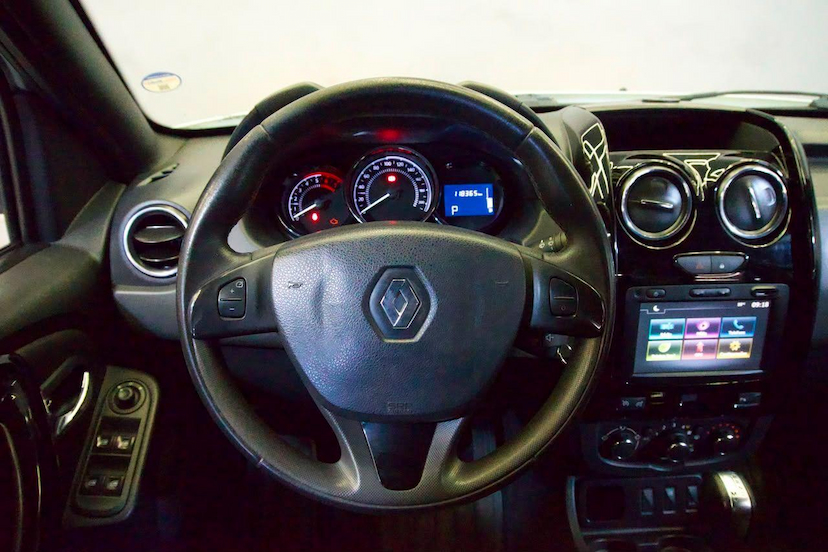 Foto do veículo RENAULT DUSTER OROCH OROCH 20 DYN42AT 2017 118.238 KM 70.900,00