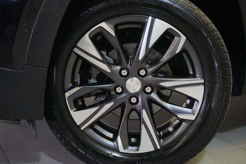 Foto do veículo CHEVROLET TRACKER  12T A PR 2023 87.200 KM 101.900,00