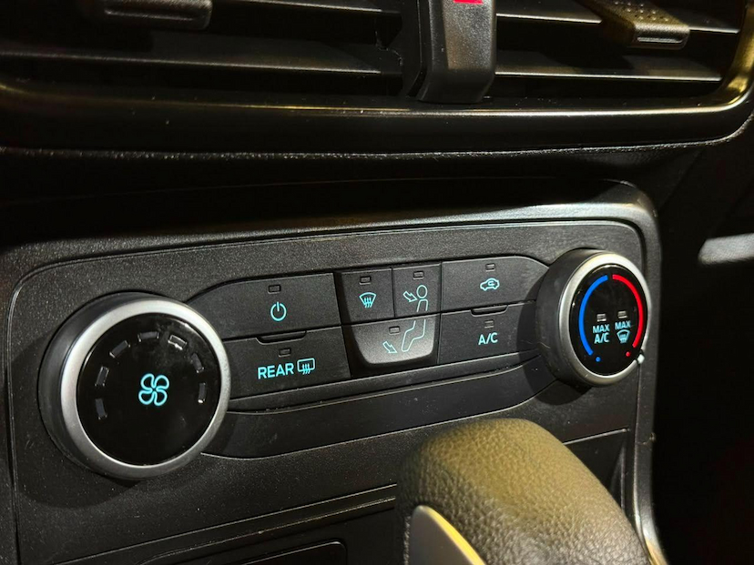 Foto do veículo FORD ECOSPORT  SE AT 1.5 2021 72.000 KM 77.900,00
