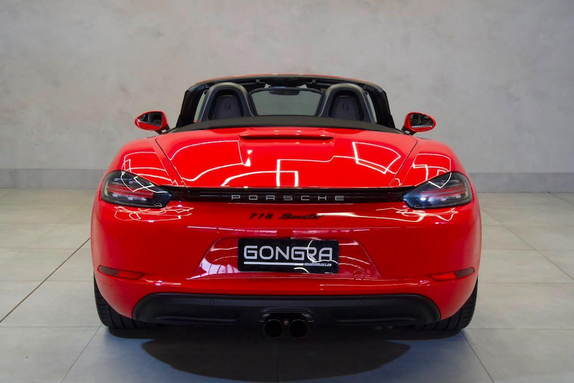 Foto do veículo PORSCHE BOXSTER PORSCHE  2019 15.600 KM 439.900,00