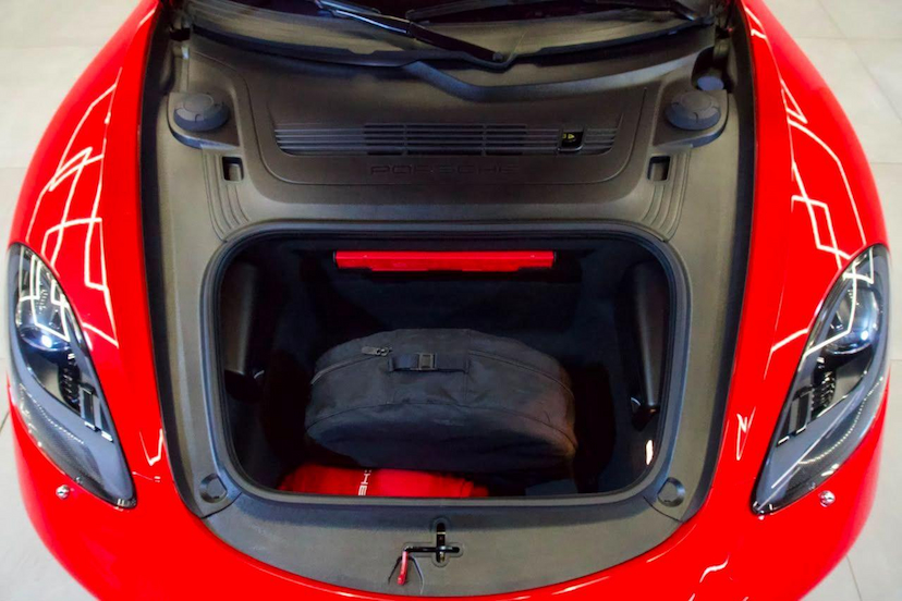 Foto do veículo PORSCHE BOXSTER PORSCHE  2019 15.600 KM 439.900,00