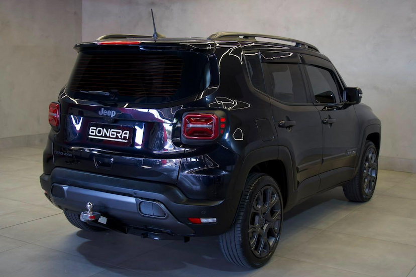 Foto do veículo JEEP RENEGADE  S T2704X4 2022 40.000 KM 105.900,00