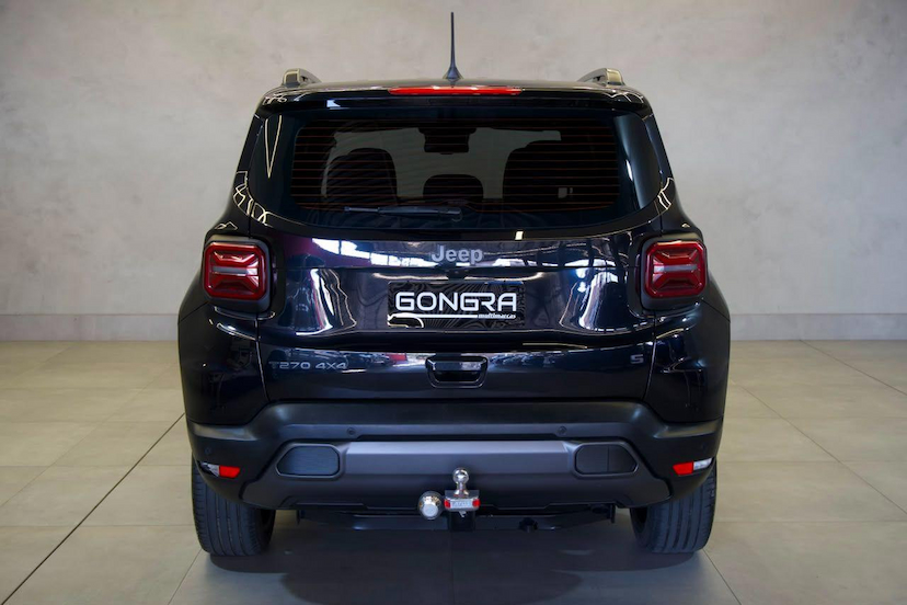 Foto do veículo JEEP RENEGADE  S T2704X4 2022 40.000 KM 105.900,00