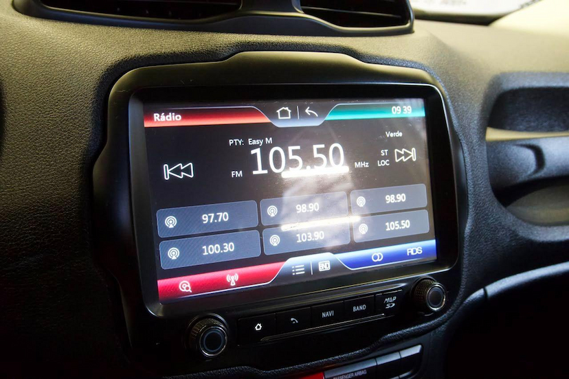 Foto do veículo JEEP RENEGADE  SPORT AT 2016 79.000 KM 66.900,00