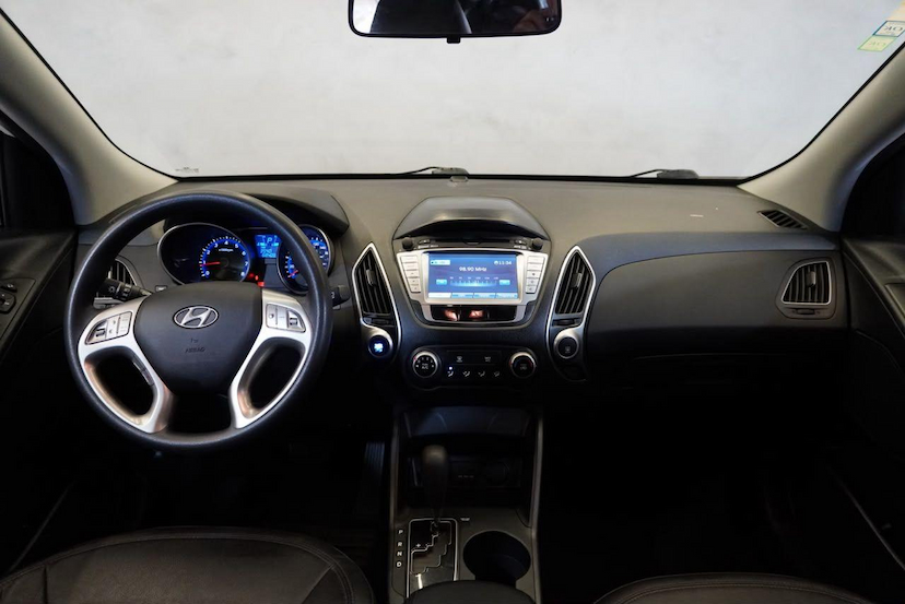 Foto do veículo HYUNDAI IX35  2015 68.000 KM 75.900,00